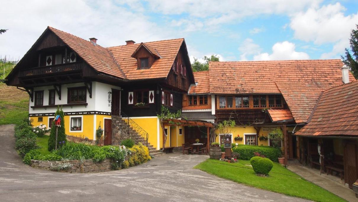 Winzerei Schober Apartamento Grubberg Exterior foto